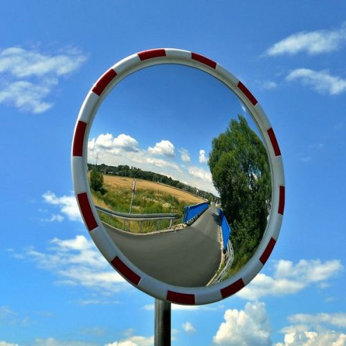 mirror-1506650_1280