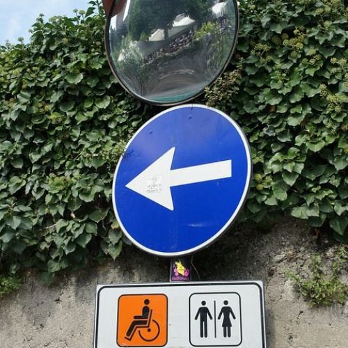 traffic-sign-534464_960_720